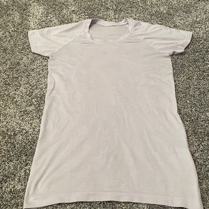 Light purple lulu lemon swiftly 2.0